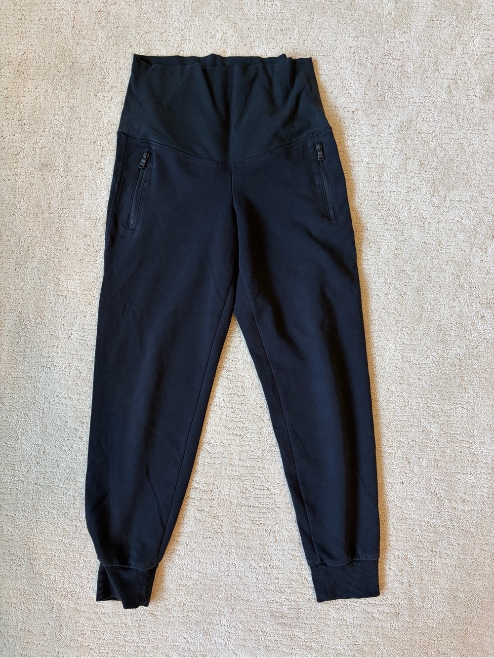 Old Navy Dynamic fleece maternity Black Jogger Pants